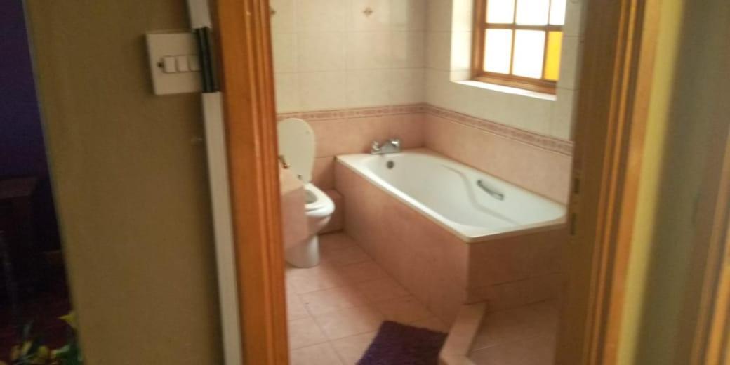 Casablanca Villas Nairobi Rom bilde